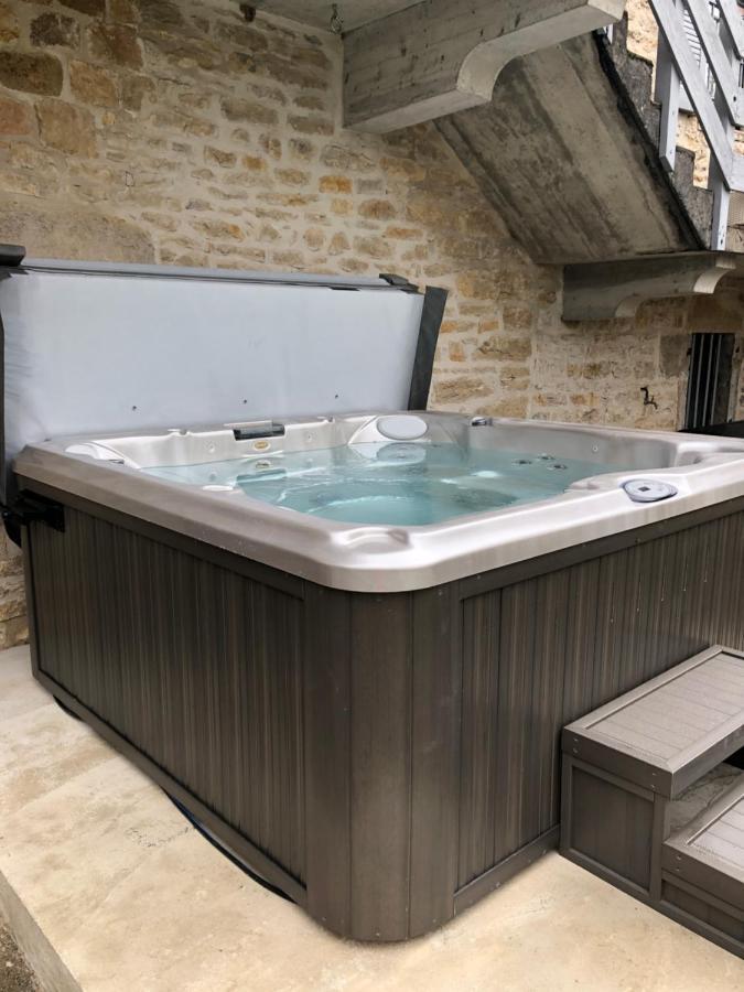 Au Lavoir Du Serein "La Billaude" Et "La Langouette" Saint-Germain-les-Arlay ภายนอก รูปภาพ